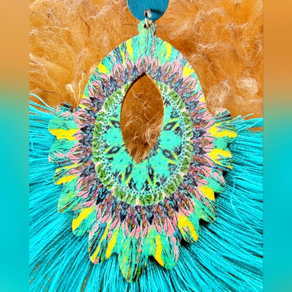 Fun earrings - Picture 2 of 2